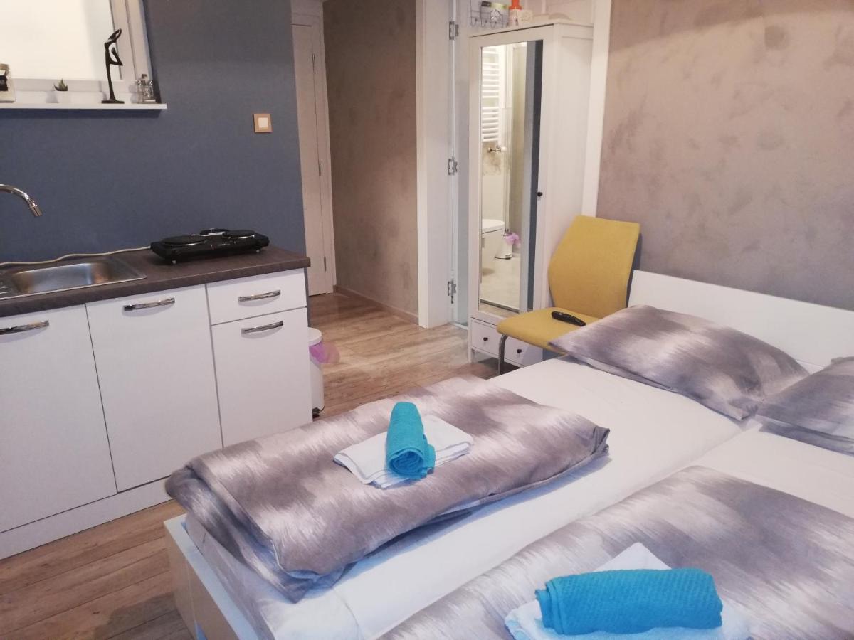 Angela Studio Apartments Ζάγκρεμπ Εξωτερικό φωτογραφία