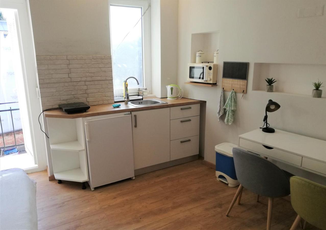 Angela Studio Apartments Ζάγκρεμπ Εξωτερικό φωτογραφία